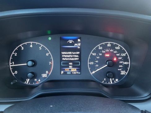 Used 2024 Toyota Corolla Cross LE w/ Moonroof Package image 18