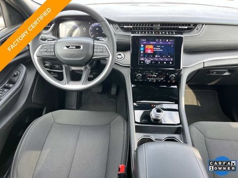 Used 2025 Jeep Grand Cherokee L Laredo w/ Luxury Tech Group I AWD/4WD image 12