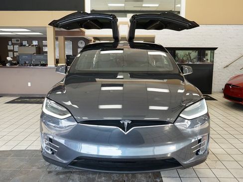 Used 2017 Tesla Model X 75D image 20