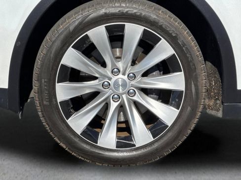 Used 2020 Tesla Model X Long Range AWD/4WD image 24