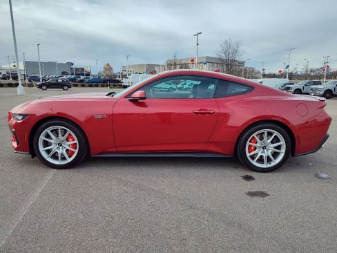 Used 2024 Ford Mustang GT Premium image 2