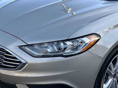 Used 2018 Ford Fusion S image 6