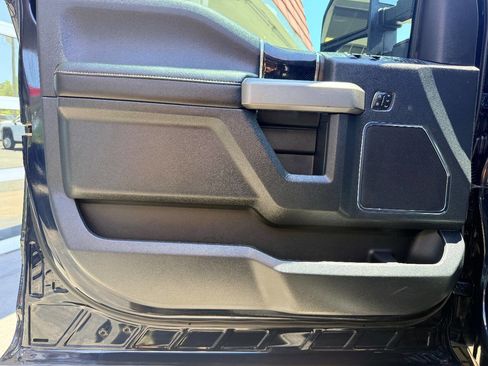 Used 2022 Ford F350 Platinum AWD/4WD image 18