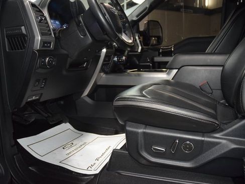 Used 2021 Ford F450 Platinum w/ FX4 Off-Road Package image 44