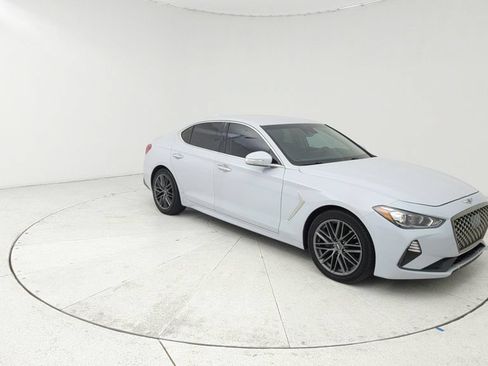 Used 2019 Genesis G70 2.0T Advanced RWD image 13
