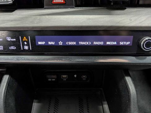 Certified 2023 Kia Sportage X-Line image 31