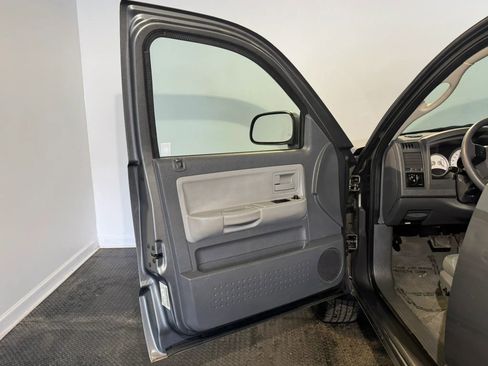 Used 2005 Dodge Dakota SLT AWD/4WD image 7