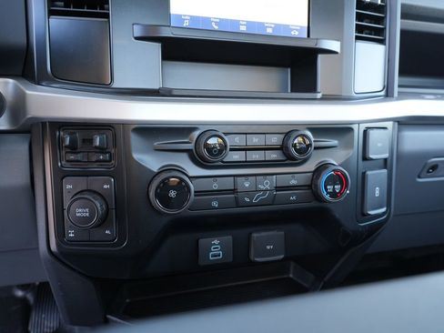 Used 2024 Ford F350 XL w/ Snow Plow Prep Package image 21