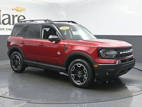 Used 2025 Ford Bronco Sport Outer Banks w/ Outer Banks Tech Package+ AWD/4WD image 6