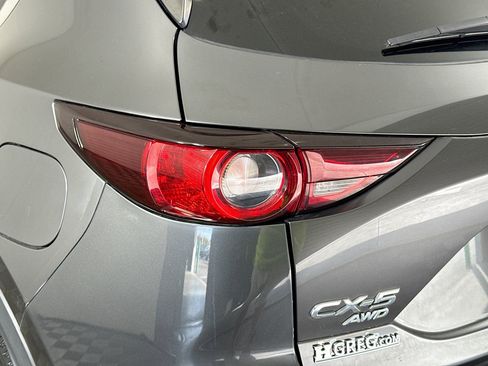 Used 2018 MAZDA CX-5 Touring image 36