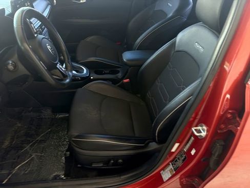 Used 2021 Kia Forte GT-Line w/ GT-Line Premium Package FWD image 19