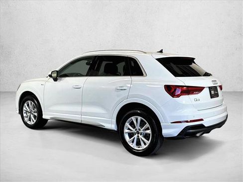 Used 2025 Audi Q3 2.0T Premium w/ Convenience Package AWD/4WD image 7
