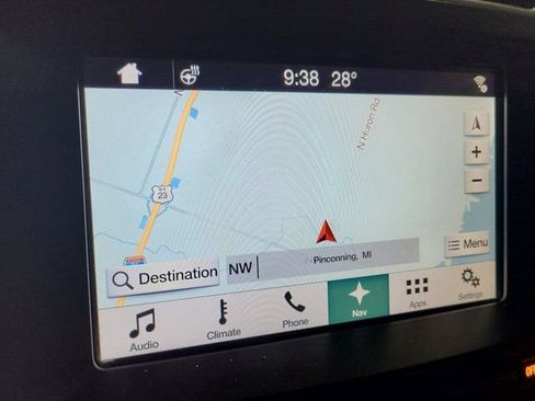 Used 2017 Ford Explorer XLT w/ Equipment Group 202A image 7