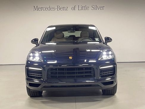 Used 2023 Porsche Cayenne AWD/4WD image 8