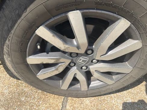 Used 2020 Honda Pilot EX-L image 16