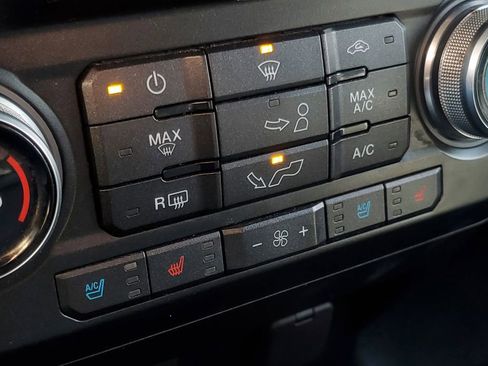 Used 2016 Ford F150 Lariat w/ Equipment Group 501A Mid image 28