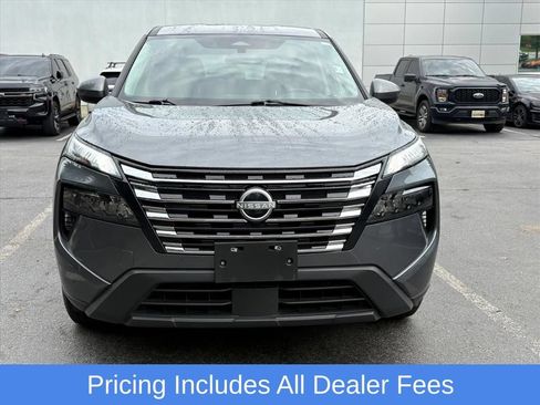 Certified 2025 Nissan Rogue SV AWD/4WD image 4