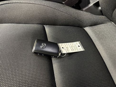 Used 2025 MAZDA CX-30 AWD 2.5 S image 32