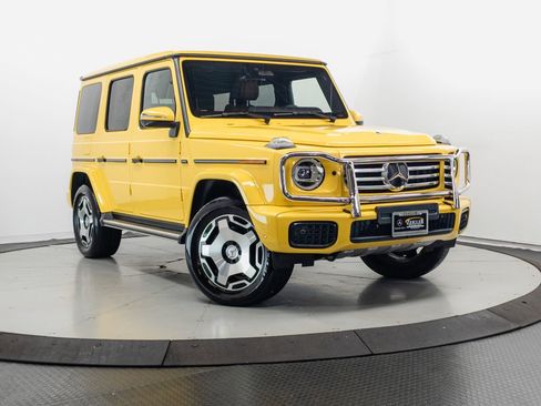 Used 2025 Mercedes-Benz G 550 image 1