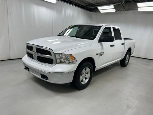 Used 2022 RAM 1500 Classic SLT w/ Protection Group AWD/4WD image 2