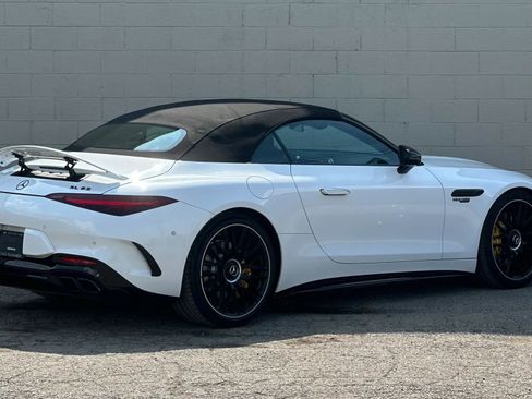 Used 2022 Mercedes-Benz SL 63 AMG 4MATIC image 12