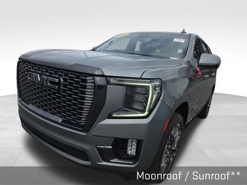 Used 2023 GMC Yukon Denali Ultimate w/ LPO, Floor Liner Package image 5