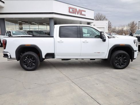 New 2026 GMC Sierra 3500 AT4 image 7