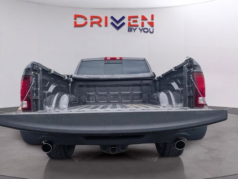 Used 2019 RAM 1500 Classic Warlock AWD/4WD image 30