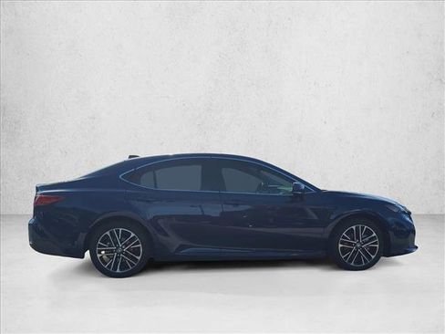 New 2025 Toyota Camry XLE image 4
