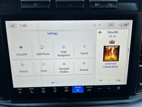 Used 2024 Ford F250 Lariat w/ FX4 Off-Road Package image 39