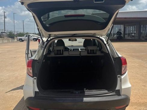 Used 2016 Honda HR-V EX-L image 29