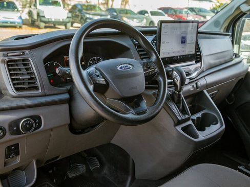 Used 2023 Ford Transit 350 XLT image 11