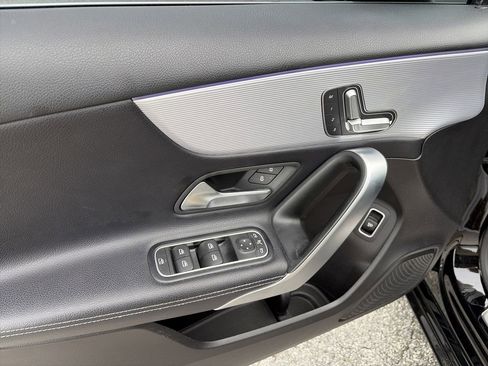 Used 2019 Mercedes-Benz A 220 w/ Premium Package image 17