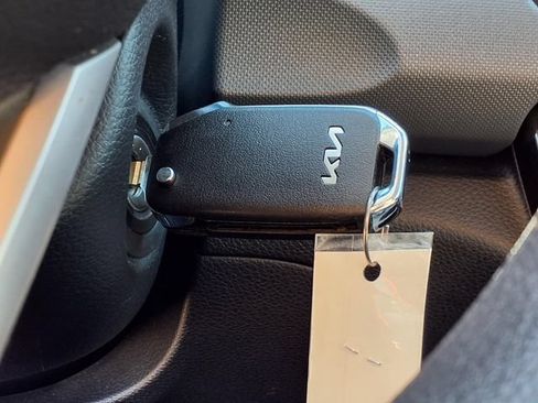 Used 2024 Kia Seltos LX AWD/4WD image 69