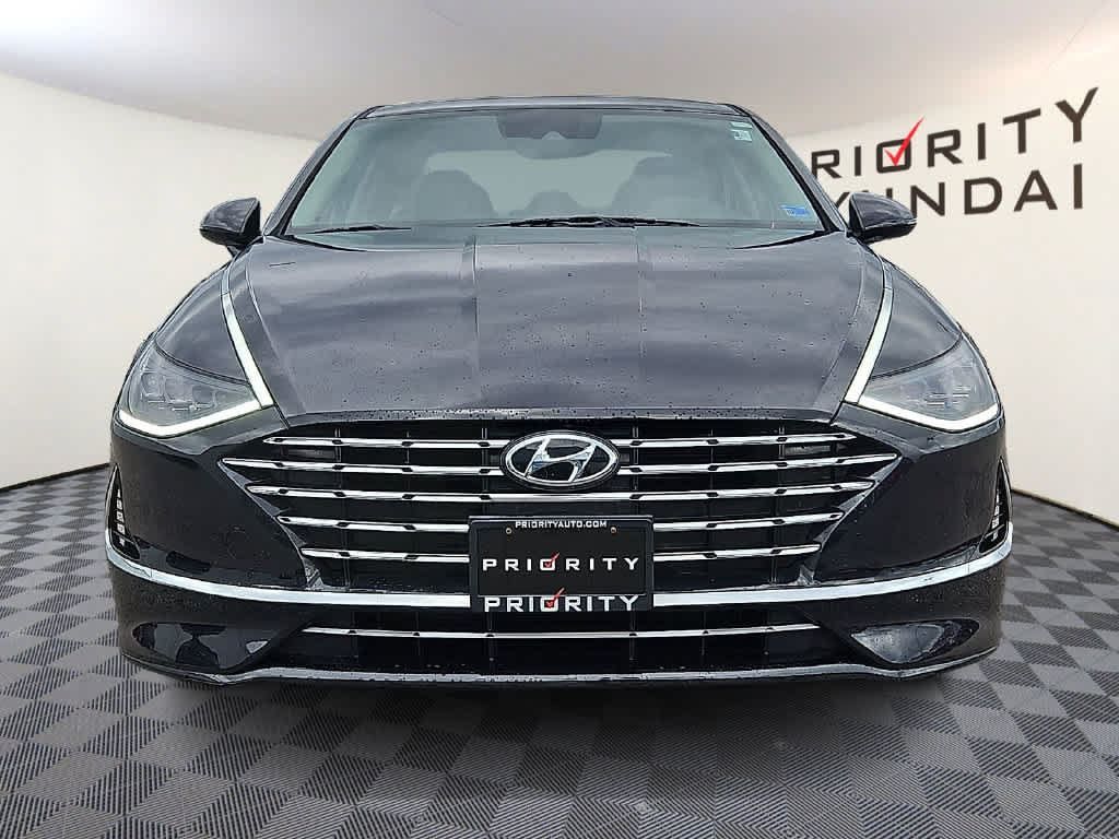 Used 2023 Hyundai Sonata SEL FWD image 2