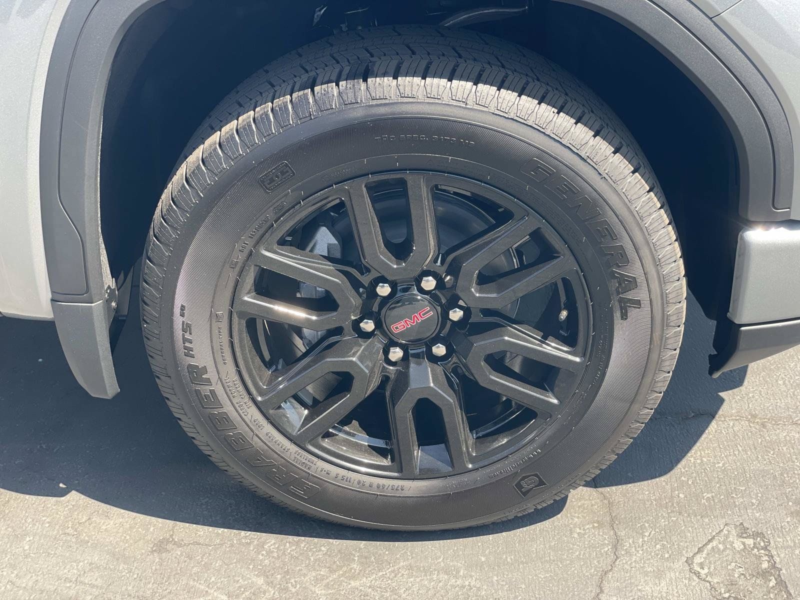 New 2026 GMC Sierra 1500 Elevation AWD/4WD image 30