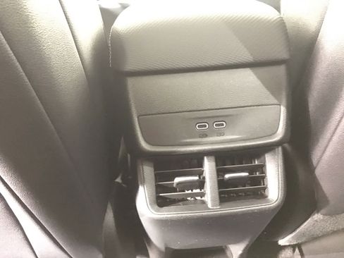 New 2026 Chevrolet Equinox LT w/ Convenience Package II image 37