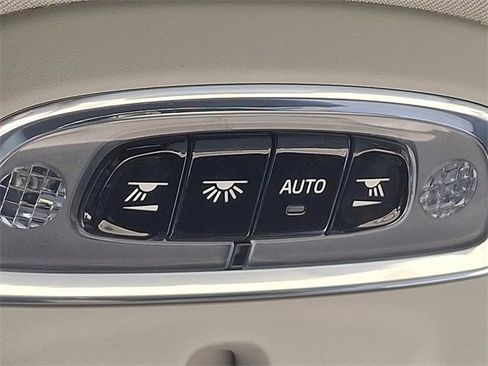 Used 2022 Volvo XC90 T6 Inscription w/ Advanced Package image 28