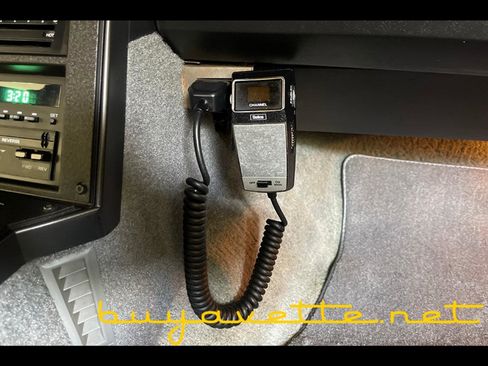 Used 1987 Chevrolet Camaro LT image 19