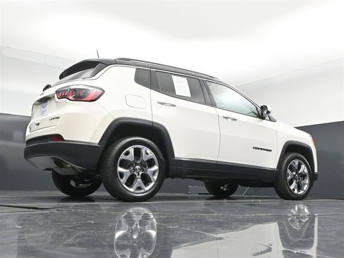 Used 2020 Jeep Compass Limited AWD/4WD image 32