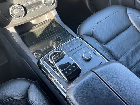 Used 2019 Mercedes-Benz GLE 43 AMG 4MATIC Coupe w/ Premium 3 Package image 25