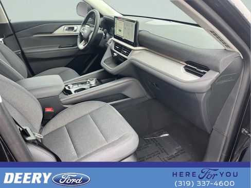 New 2026 Ford Explorer Active image 10