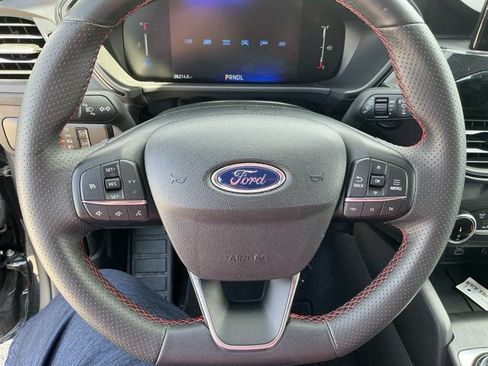 Used 2025 Ford Escape ST-Line AWD/4WD image 24