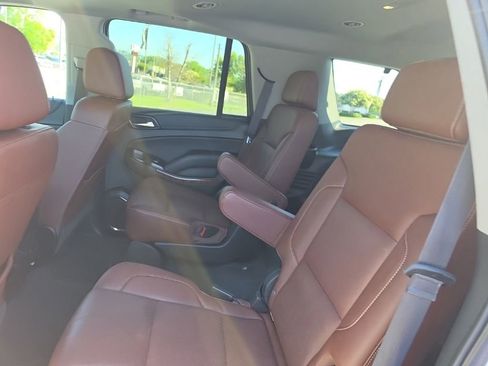 Used 2020 Chevrolet Tahoe Premier w/ Premier Plus Edition AWD/4WD image 31