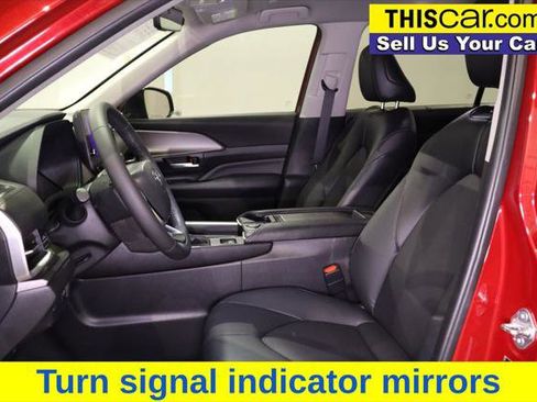 Used 2024 Toyota Grand Highlander XLE image 20