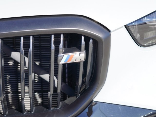 Used 2025 BMW X5 M60i AWD/4WD image 10