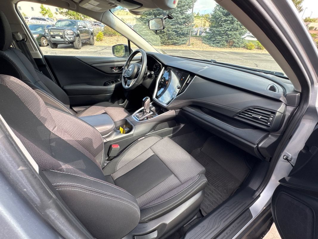 Used 2020 Subaru Outback Premium AWD/4WD image 16