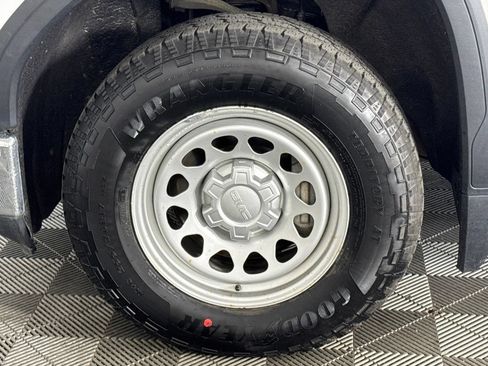 Used 2021 GMC Sierra 1500 2WD Regular Cab image 32