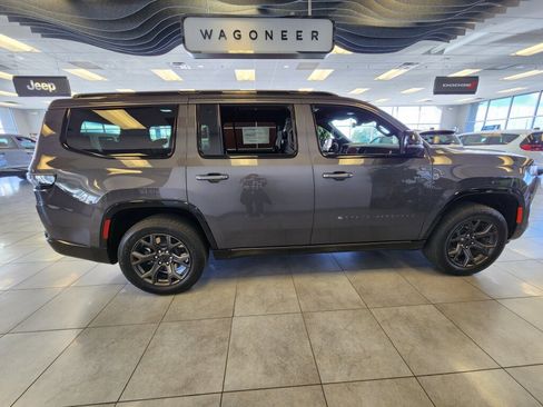 New 2026 Jeep Grand Wagoneer Limited w/ Premium Group II image 2
