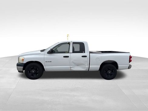 Used 2008 Dodge Ram 1500 Truck ST image 8